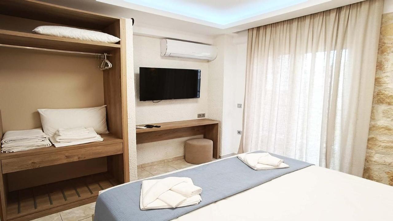 Anastasia Luxury Suites By Xenius Zeus In Nea פלוגיטה מראה חיצוני תמונה