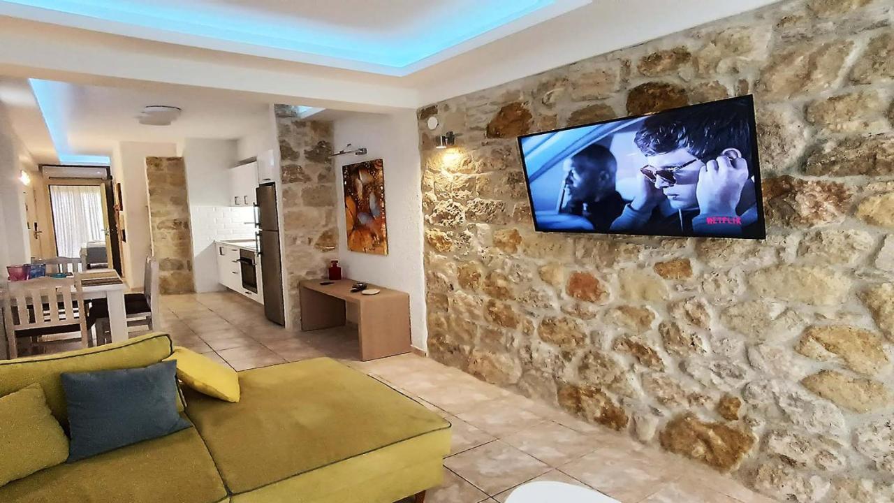 Anastasia Luxury Suites By Xenius Zeus In Nea פלוגיטה מראה חיצוני תמונה