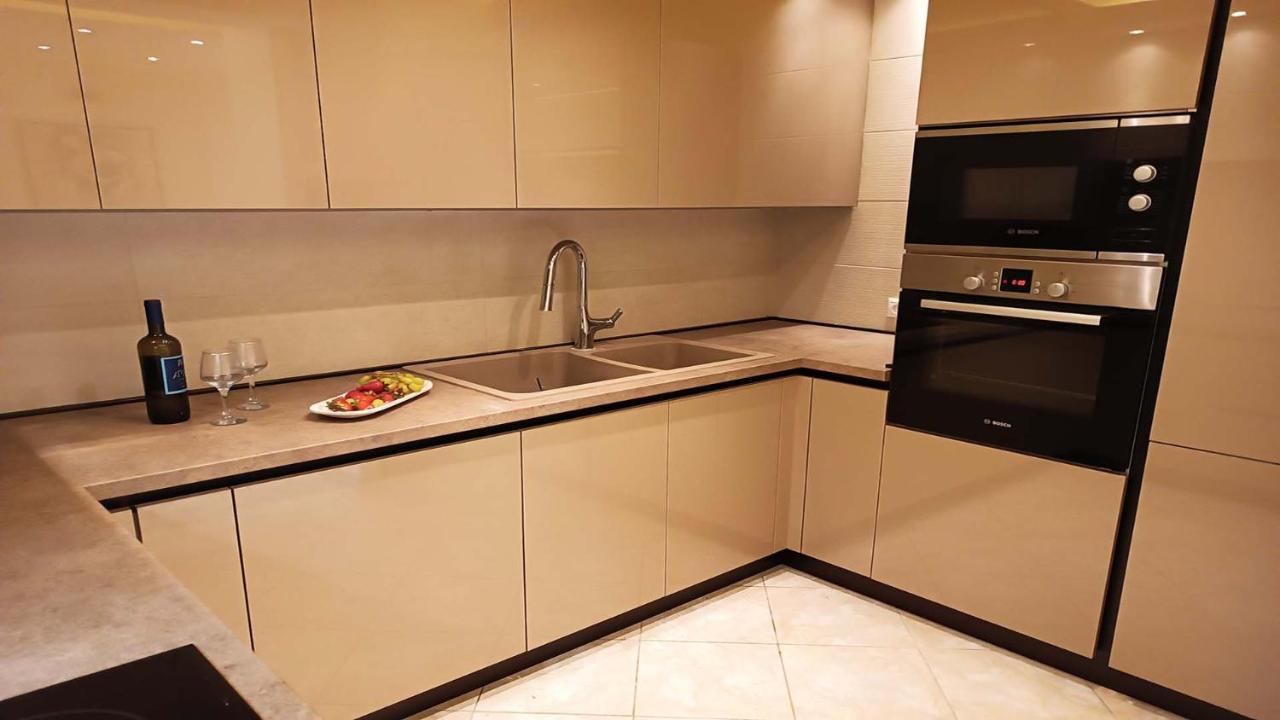 Anastasia Luxury Suites By Xenius Zeus In Nea פלוגיטה מראה חיצוני תמונה